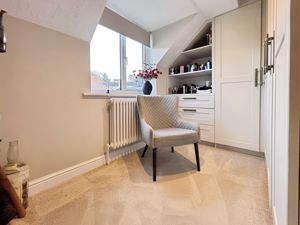 Bedroom- click for photo gallery